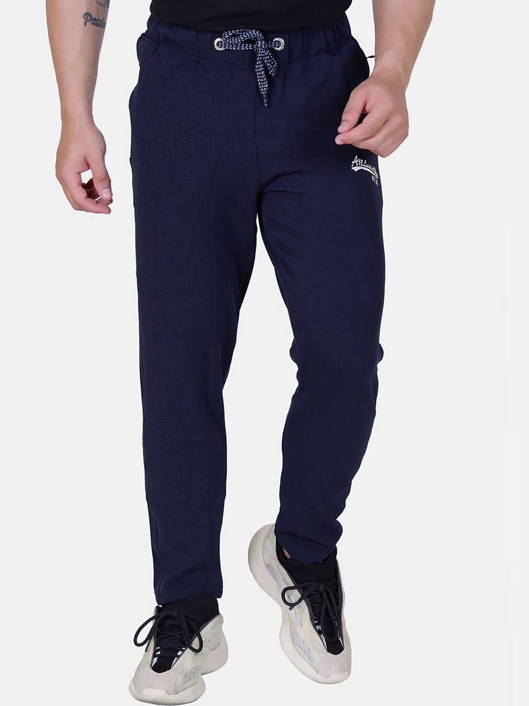 

BAESD Men Mid-Rise Dry Fit Track Pant, Navy blue