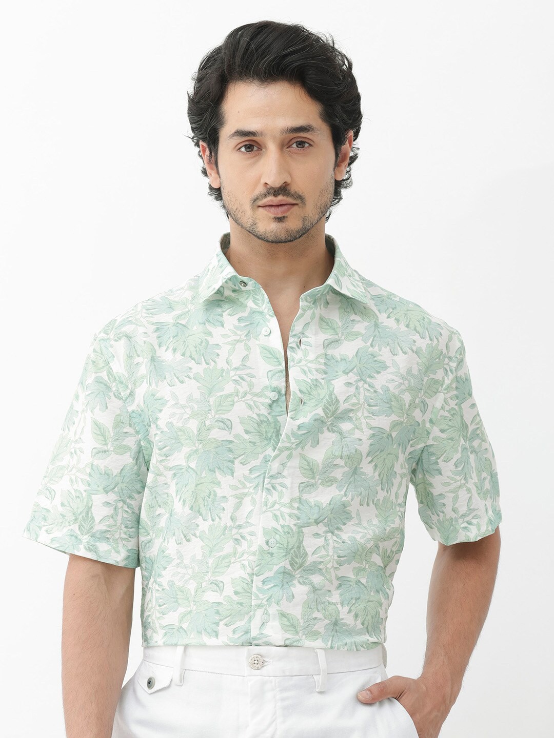 

RARE RABBIT Men Sage Regular Fit Floral Printed Shirt, White
