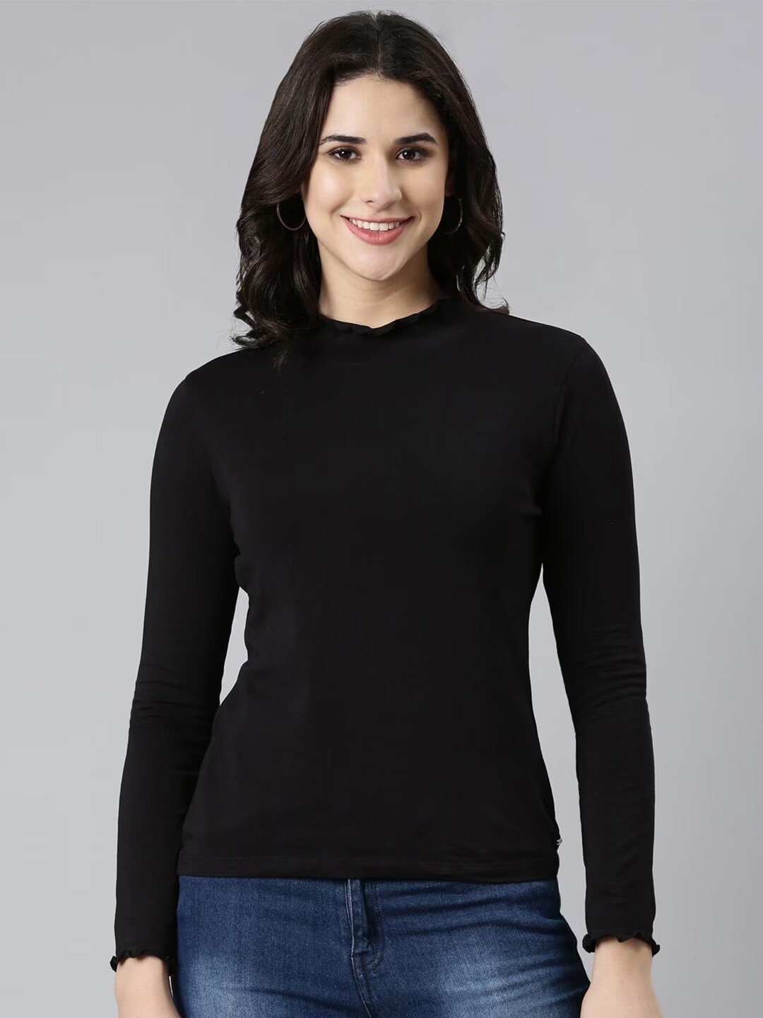 

TWIN BIRDS Turtle Neck Ribbed Tshirt, Black