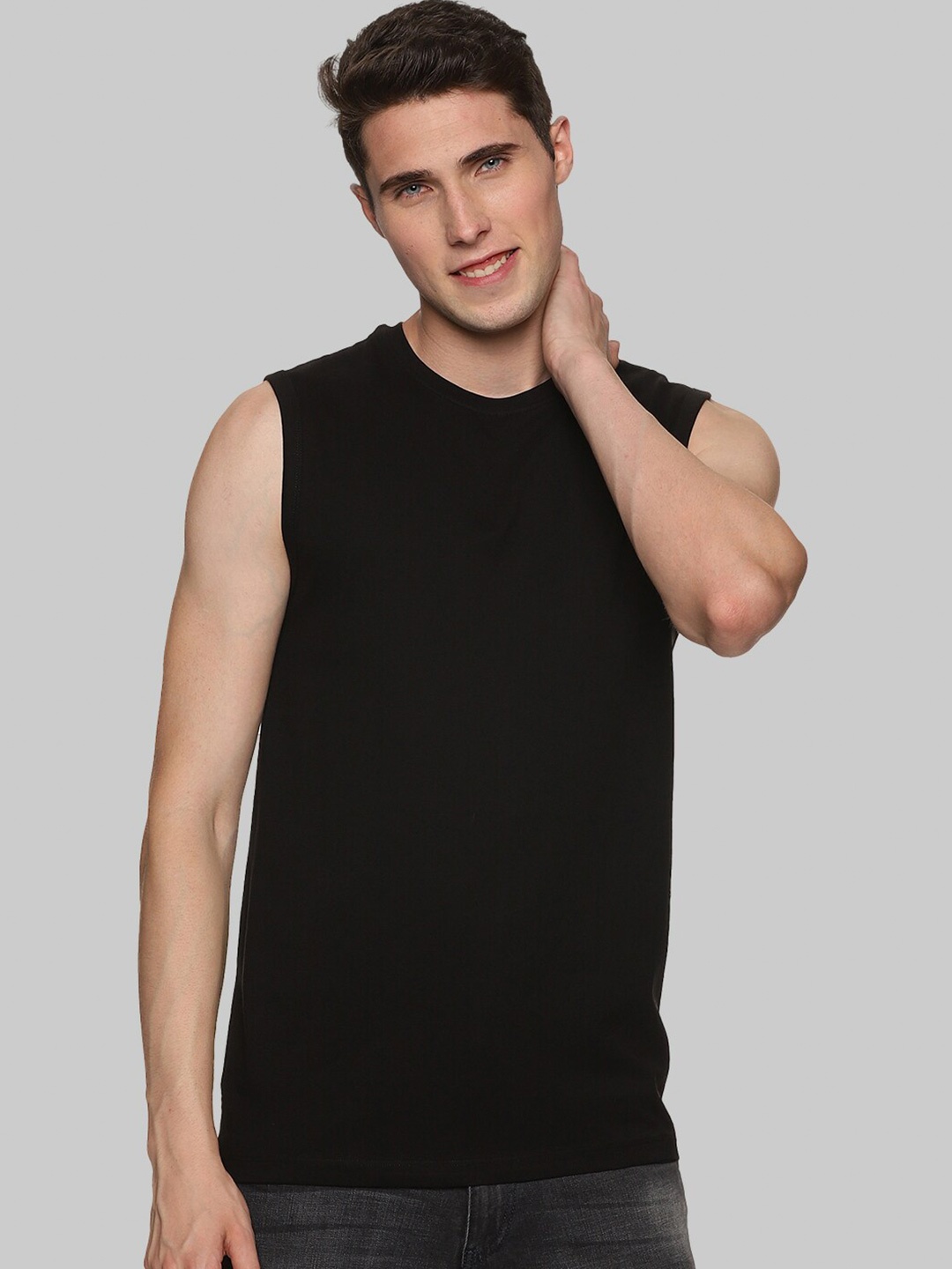 

BAESD Round Neck Cotton T-shirt, Black