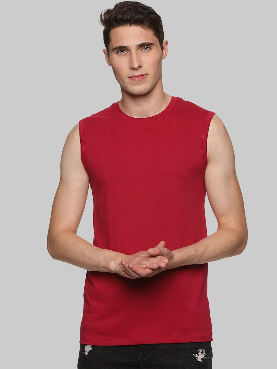 

BAESD Round Neck Cotton T-shirt, Maroon