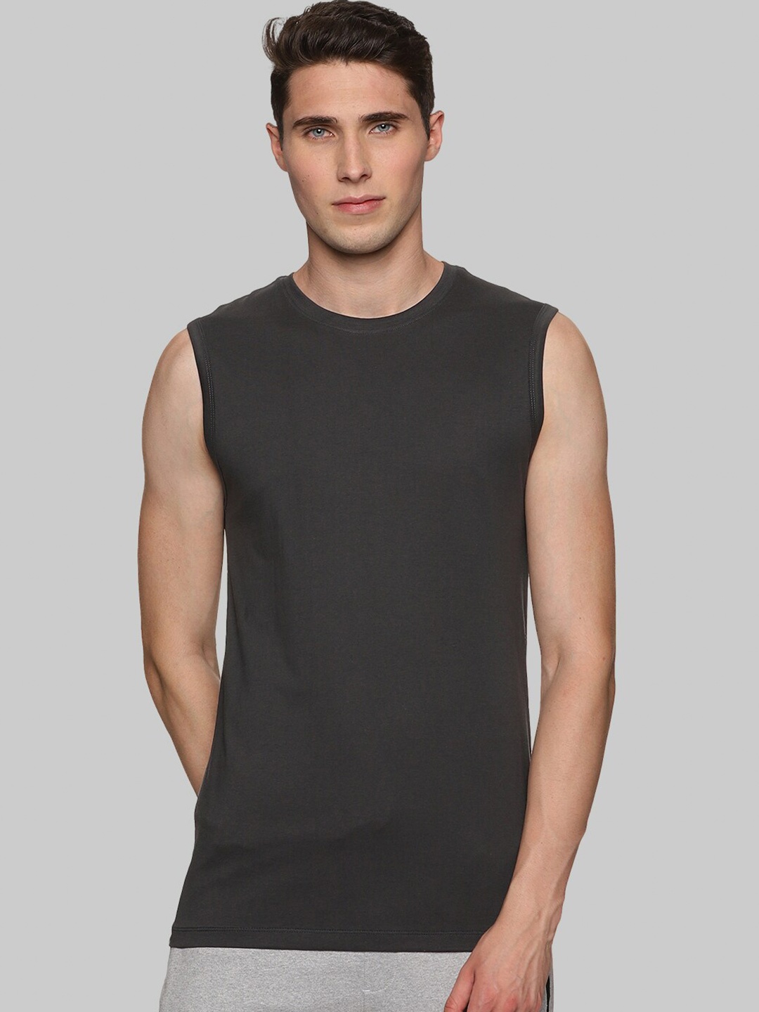 

BAESD Round Neck Cotton T-shirt, Grey