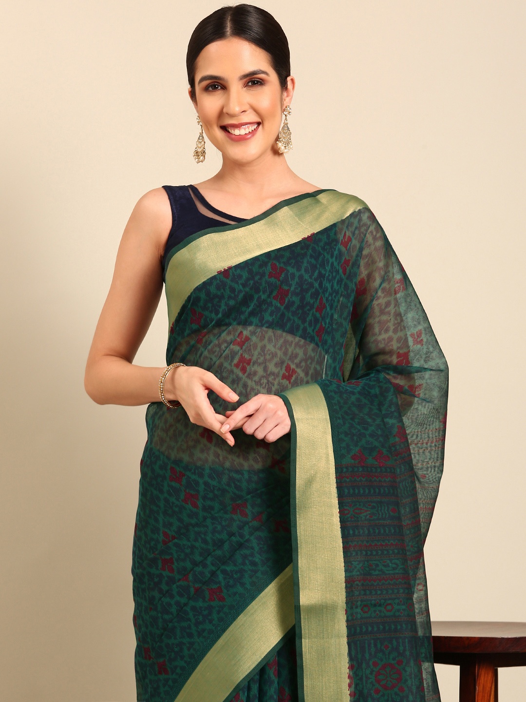 

SHANVIKA Ethnic Motifs Printed Zari Saree, Green