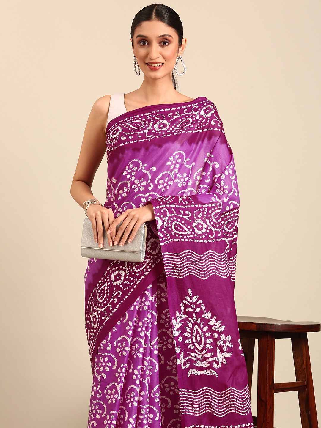 

SHANVIKA Batik Printed Pure Cotton Saree, Purple