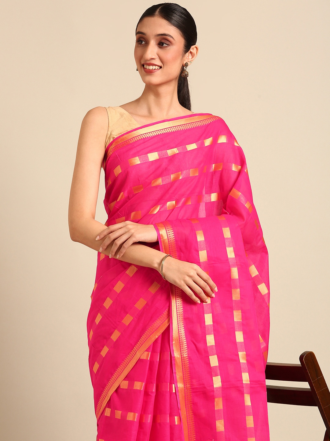 

SHANVIKA Striped Pure Cotton Saree, Pink