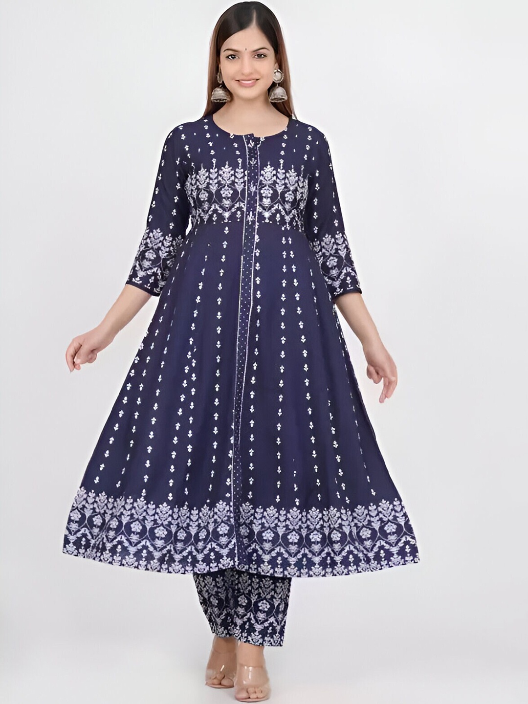 

BAESD Floral Printed Regular Kurta with Trousers, Blue