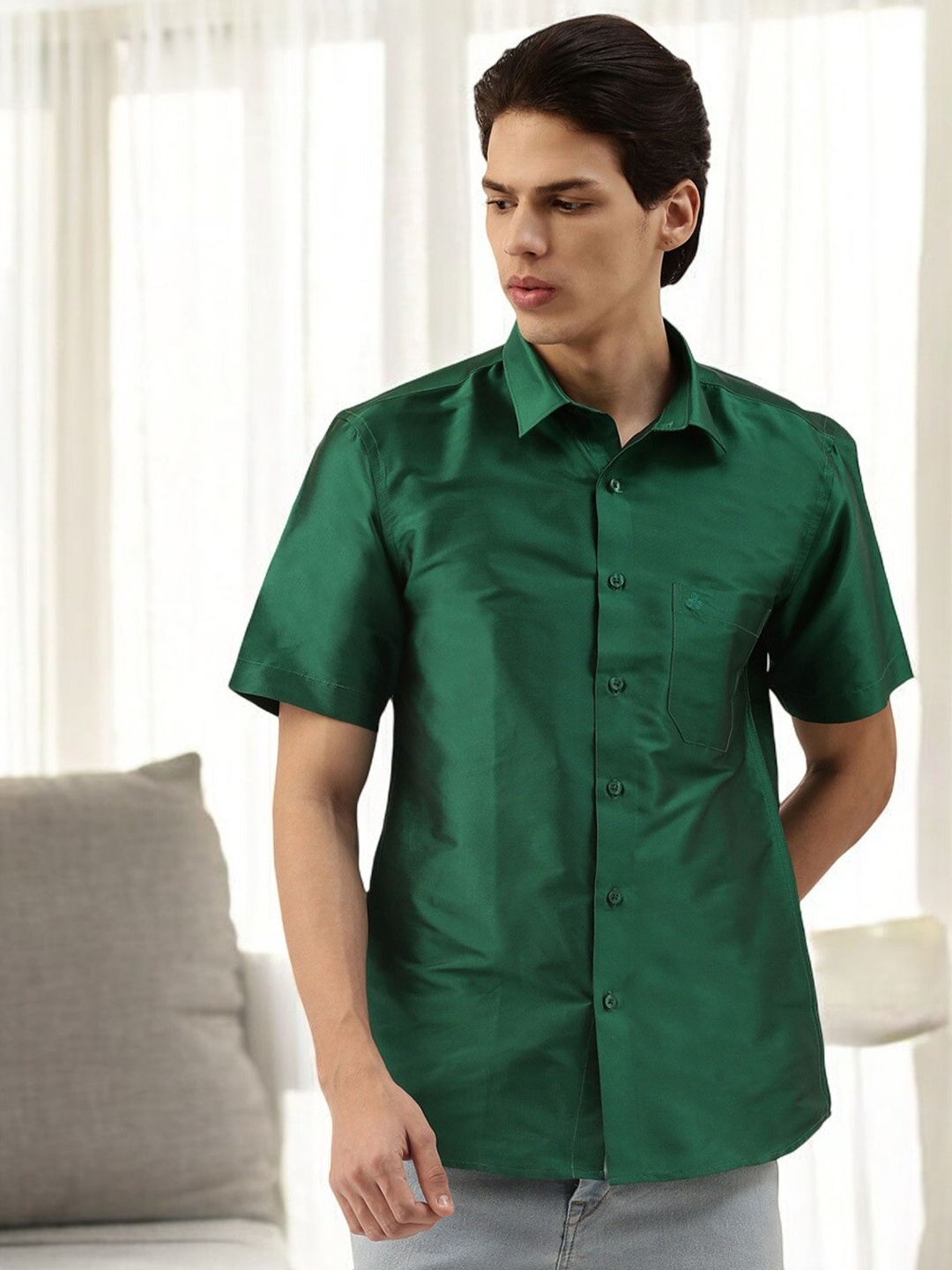 

TATTVA Spread Collar Casual Shirt, Green