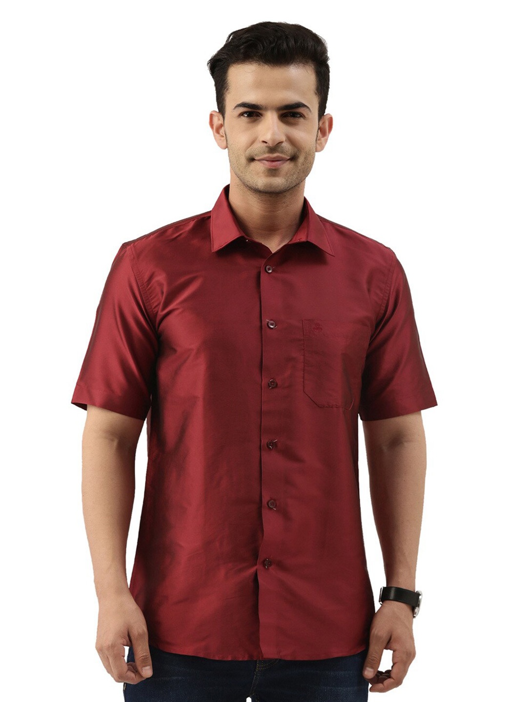 

TATTVA Spread Collar Short Sleeves Casual Shirt, Maroon