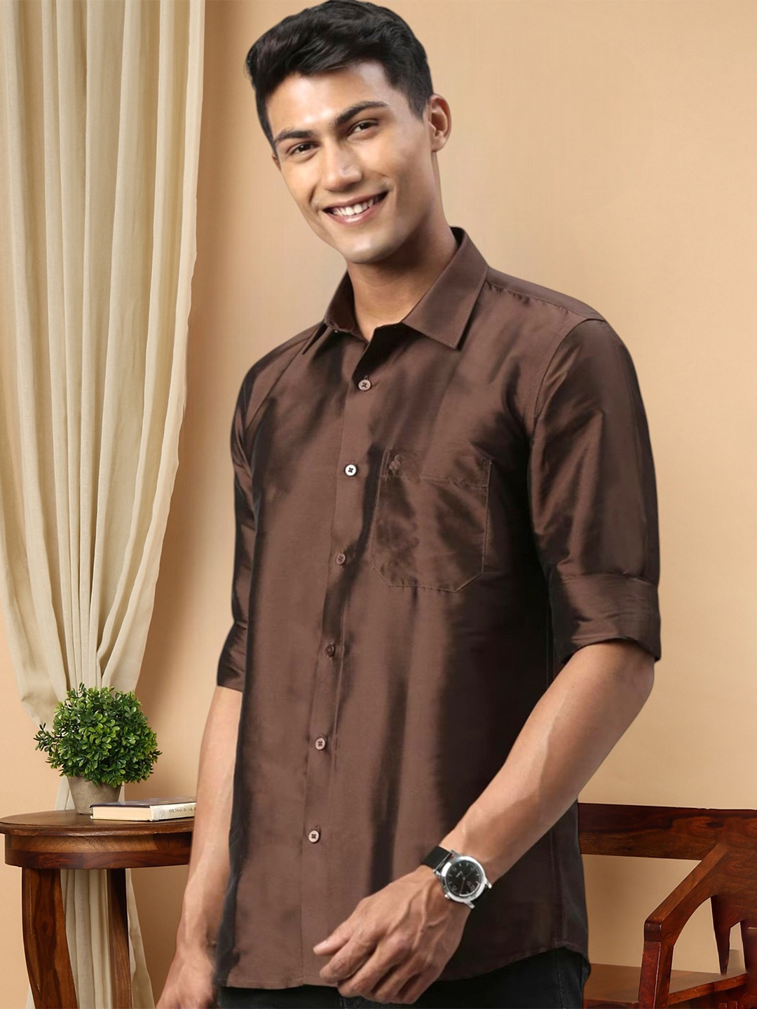 

TATTVA Spread Collar Casual Shirt, Brown