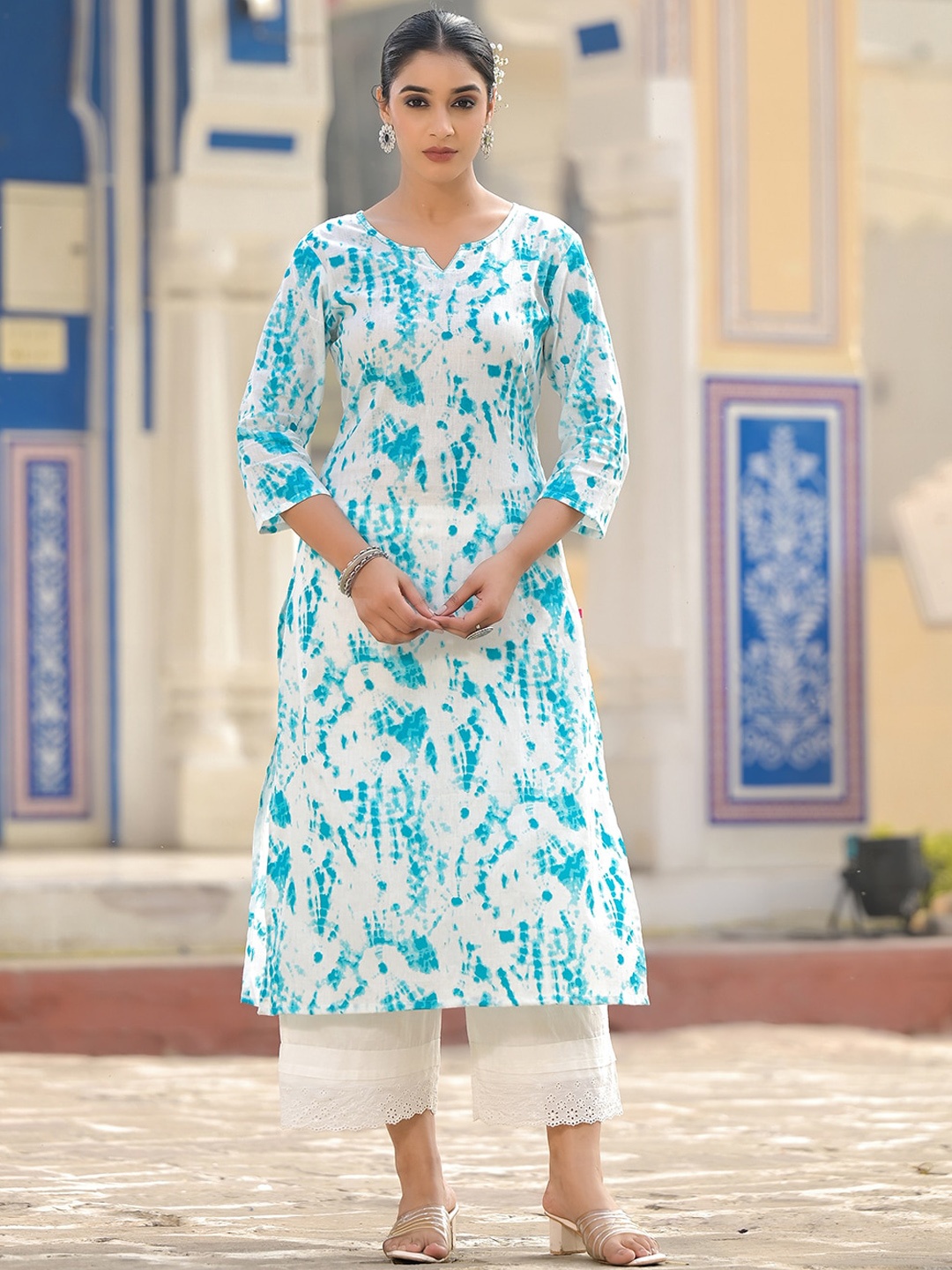 

Varanga Tie And Dye Cotton Sequin Work Straight Kurta, White