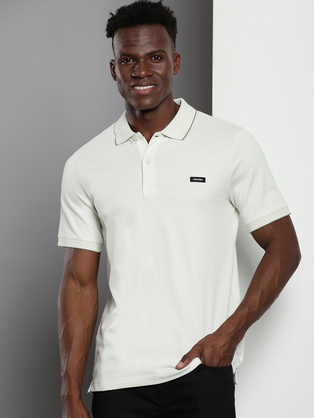 

Calvin Klein Jeans Polo Collar Short Sleeves T-shirt, White