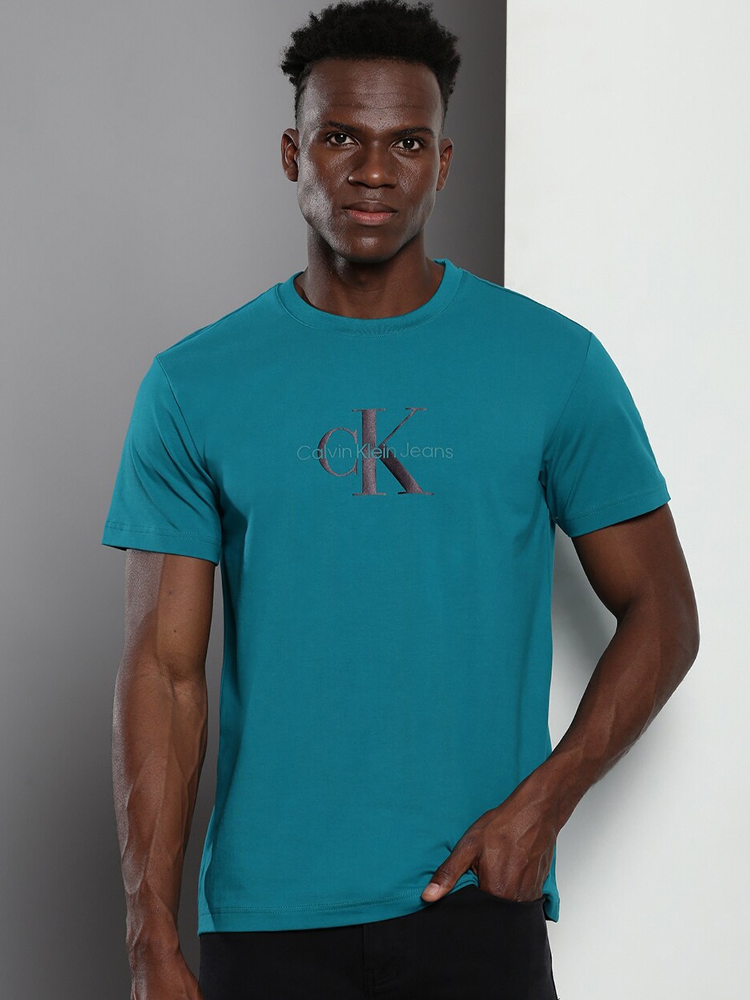 

Calvin Klein Jeans Typography Printed Slim Fit T-shirt, Green
