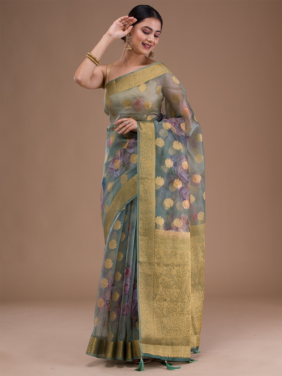

Koskii Ethnic Woven Design Zari Tissue Saree with Tassels, Blue
