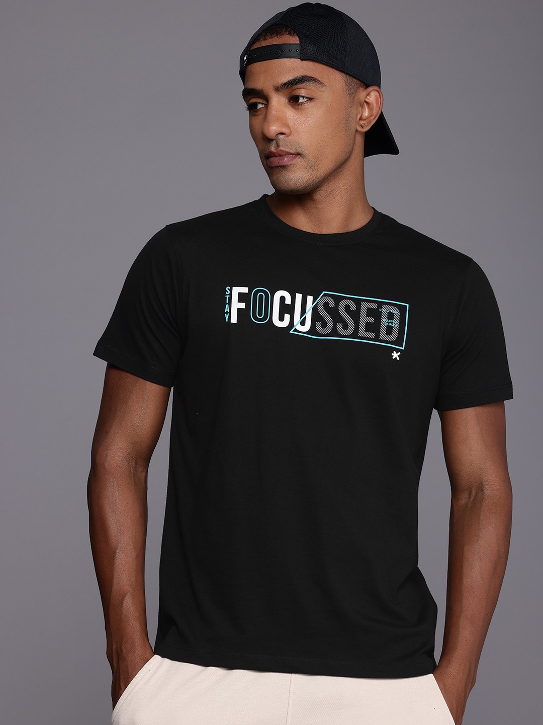

HRX by Hrithik Roshan Men Typography Printed T-shirt, Black