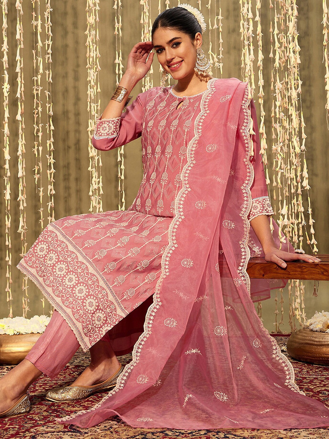 

Indo Era Ethnic Motifs Embroidered Regular Thread Work Kurta With Trousers & Dupatta, Pink