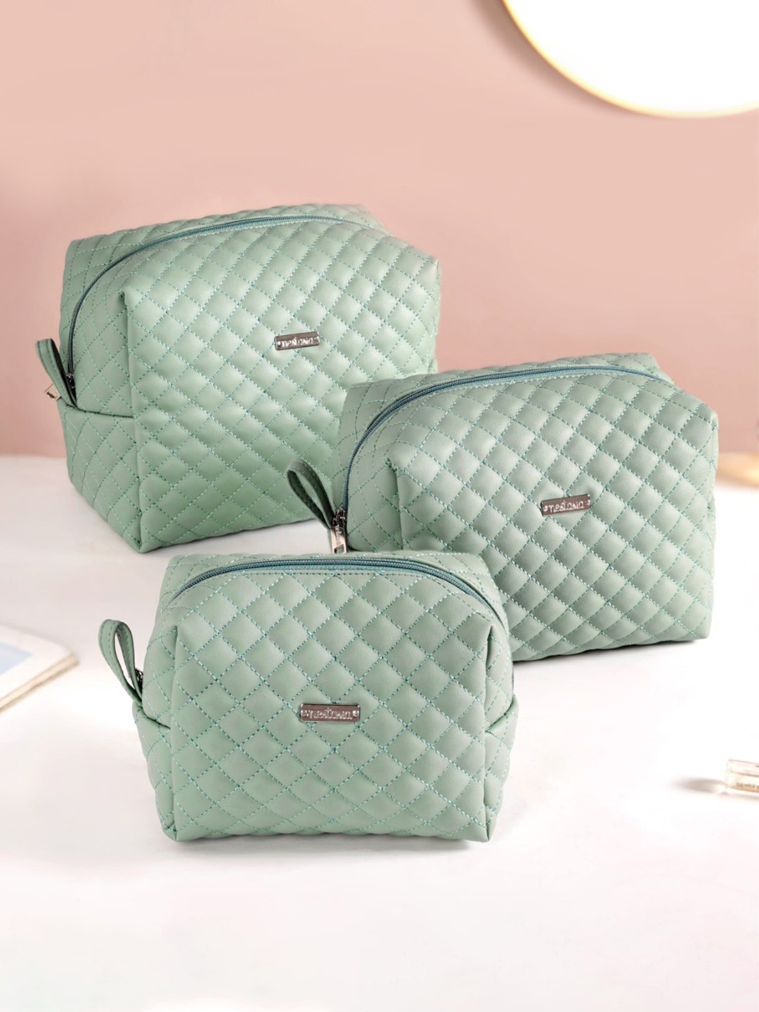 

Nestasia Set of 3 Textured Compact Pouch Travel Accessory, Green