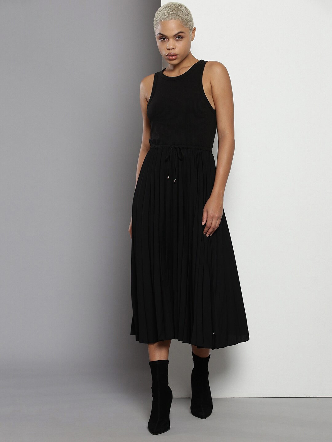

Tommy Hilfiger Shoulder Straps Gathered Fit & Flare Dress, Black