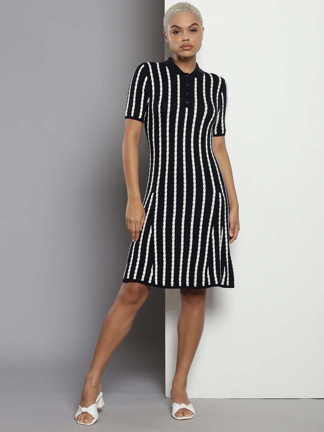 

Tommy Hilfiger Striped Shirt Collar Organic Cotton Monochrome T-Shirt Dress, Black