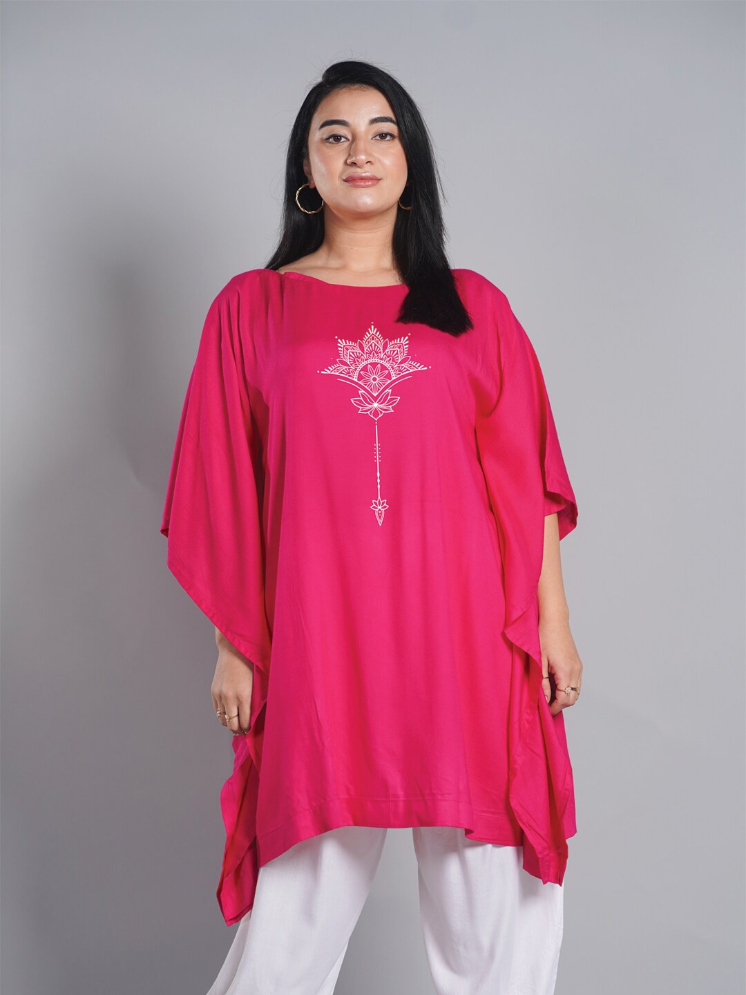

LetsDressUp Floral Printed Boat Neck Kaftan Kurti, Magenta