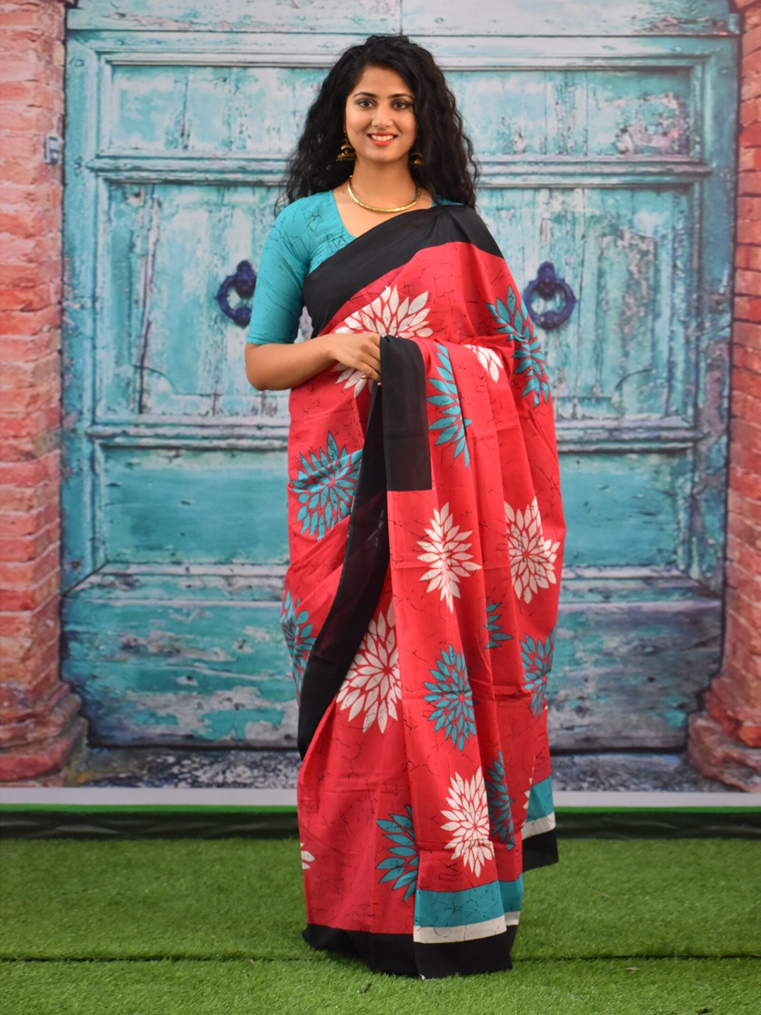 

TROPWEAR Floral Pure Cotton Block Printed Saree, Pink