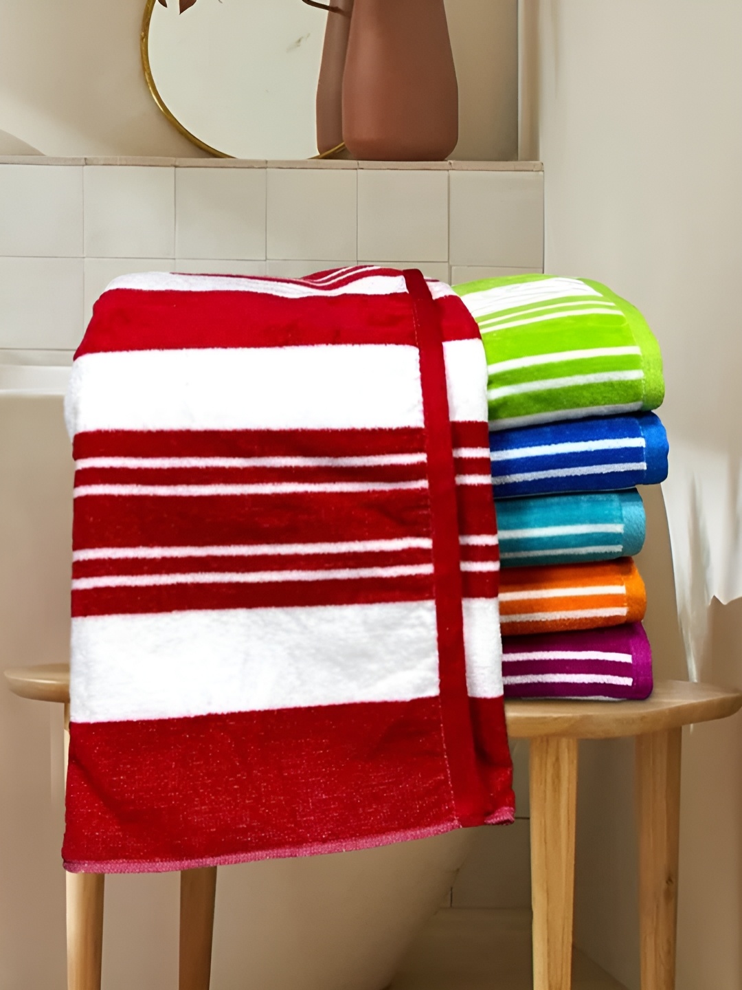 

SENSES Red & White 2 Piece Striped Cotton 400 GSM Towel Set