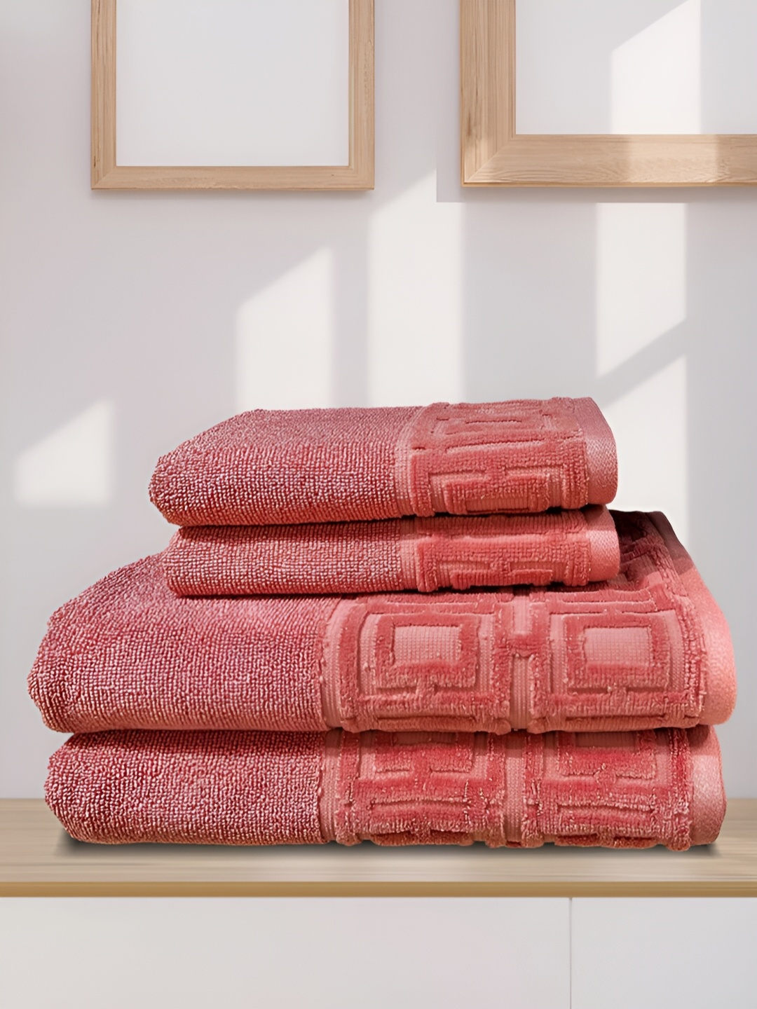 

SENSES Maroon 4 Piece Cotton 550 GSM Towel Set