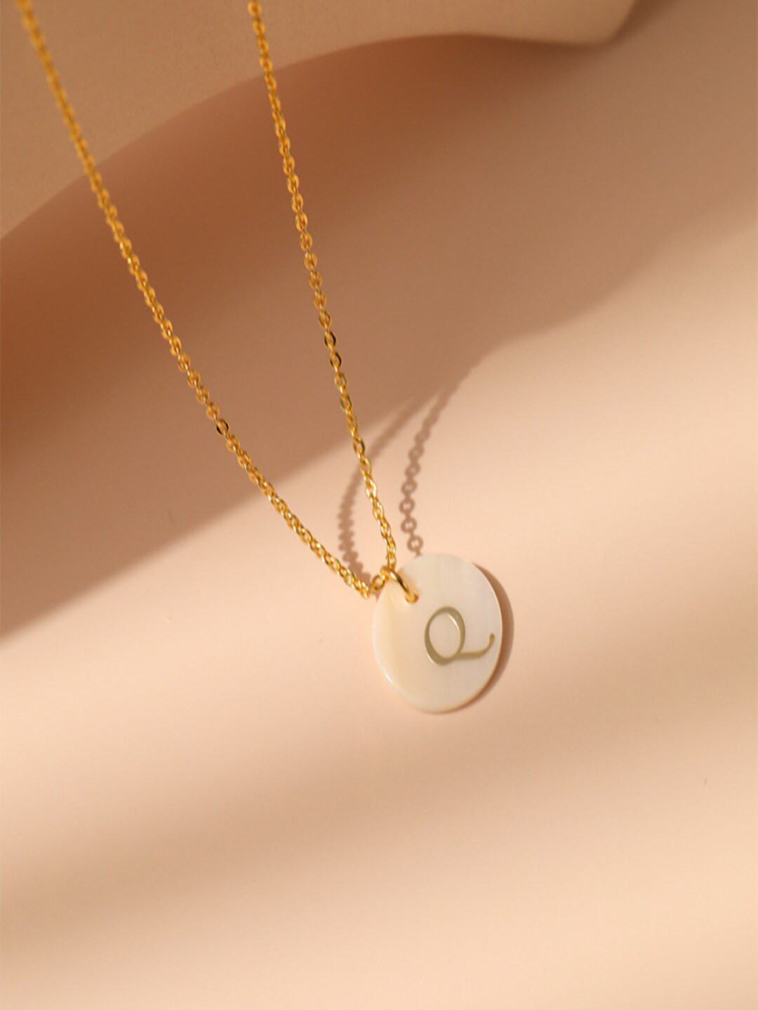 

AQUASTREET Gold-Plated Circular Pendants with Chains, White