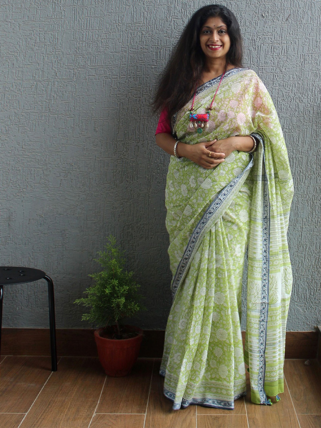 

Weaves of Tradition Dabu Pure Cotton Block Print Saree, Green