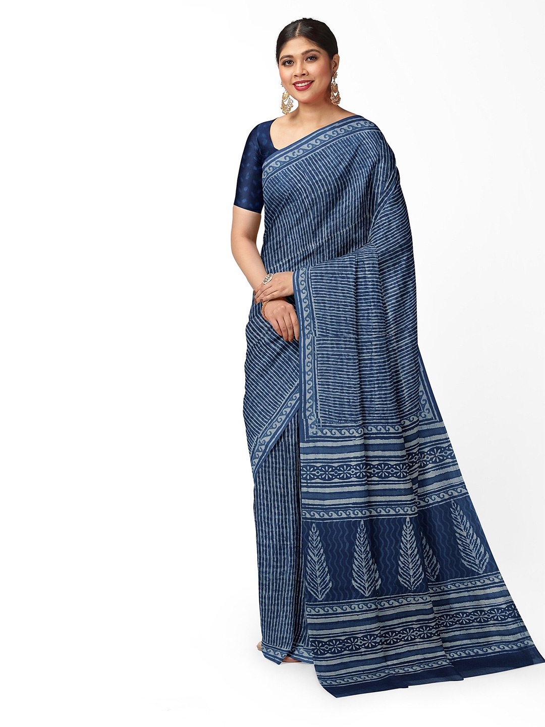 

Weaves of Tradition Striped Pure Cotton Bagru Saree, Blue