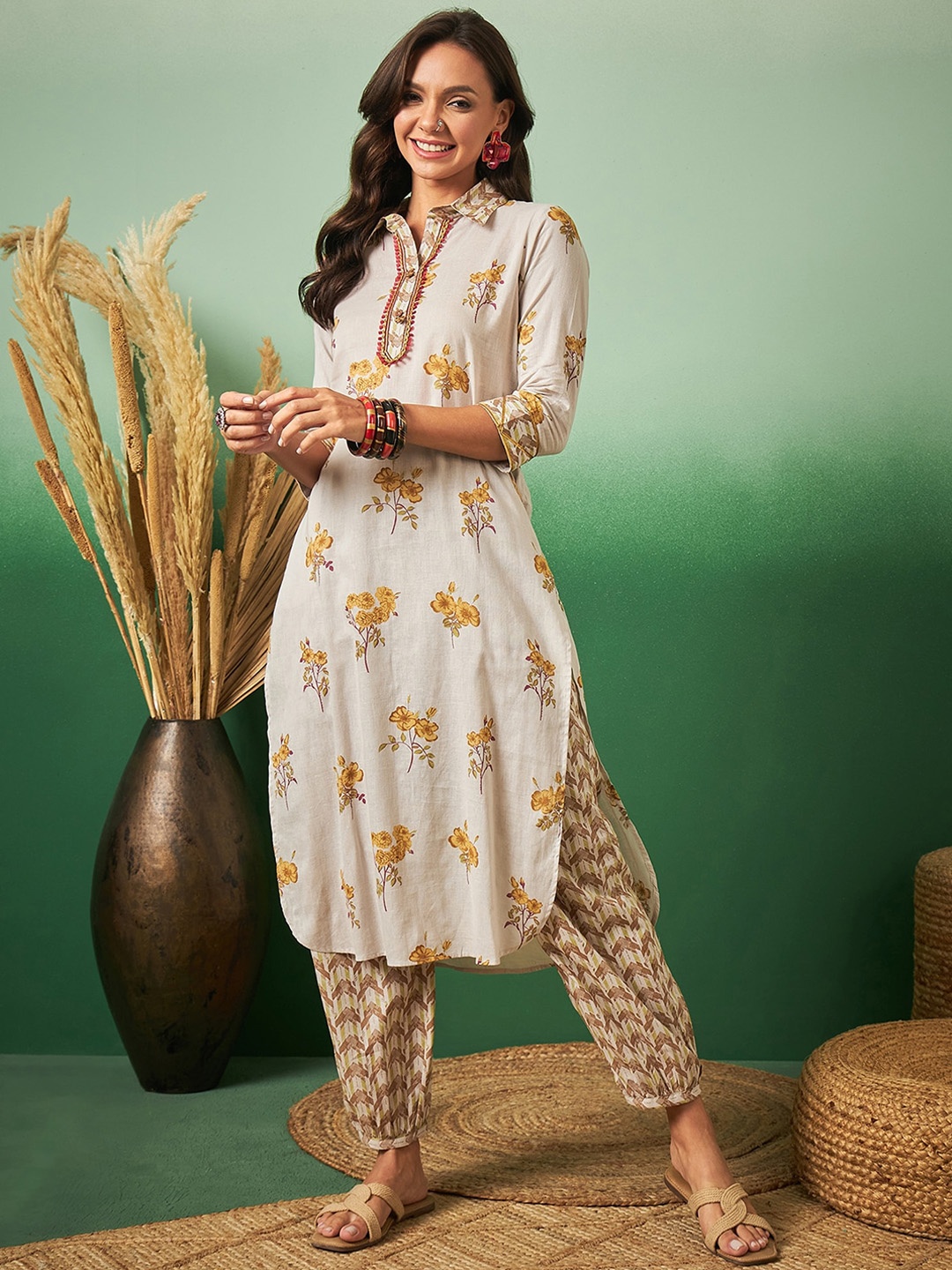 

Sangria Floral Printed Curved Organic Cotton Straight Kurta With Salwar, Grey