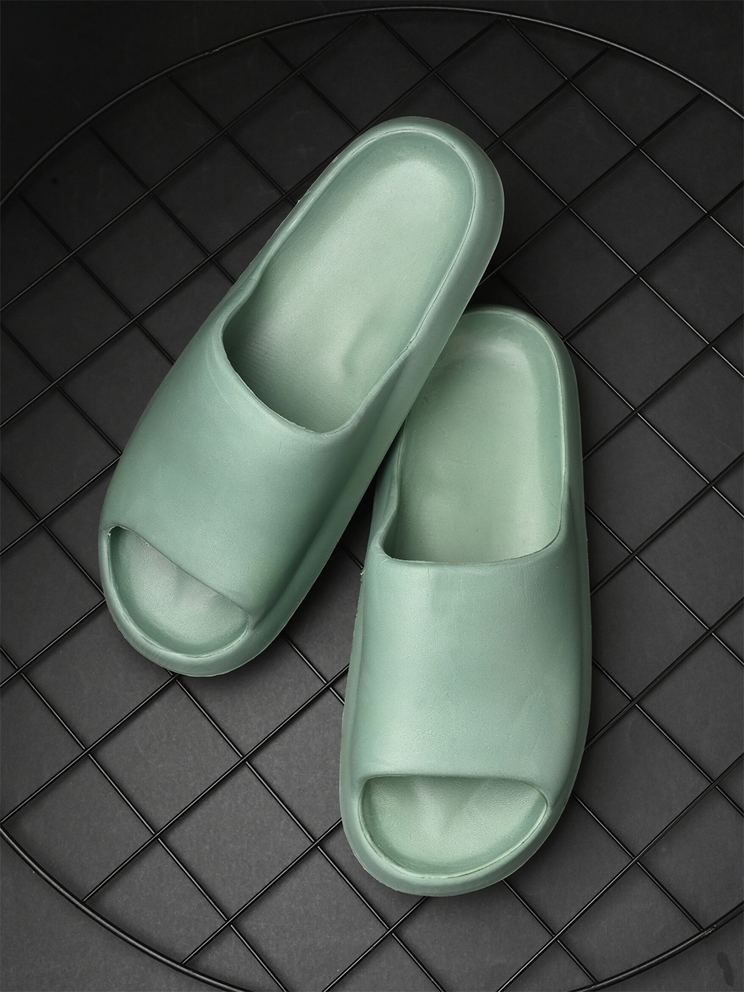 

The Roadster Lifestyle Co. Women Green Sliders Flip Flops