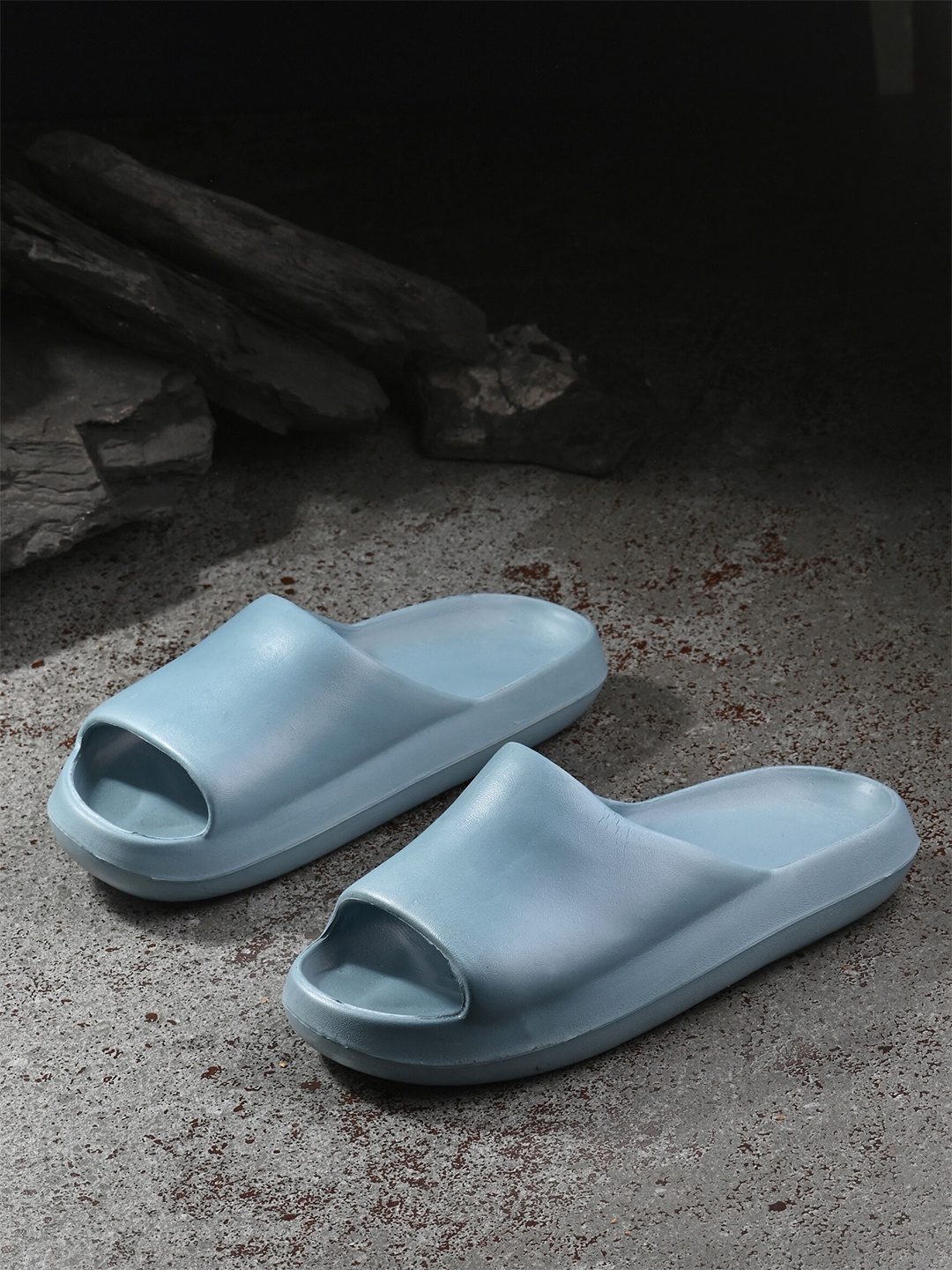 

The Roadster Lifestyle Co. Women Blue Sliders Flip Flops