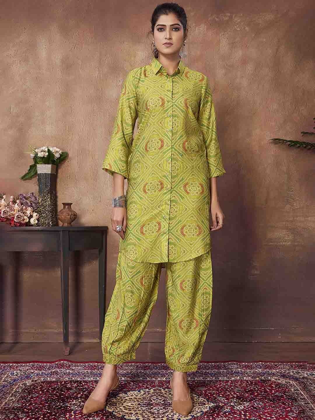 

Chandbaali Bandhani Printed Kurta with Salwar, Lime green