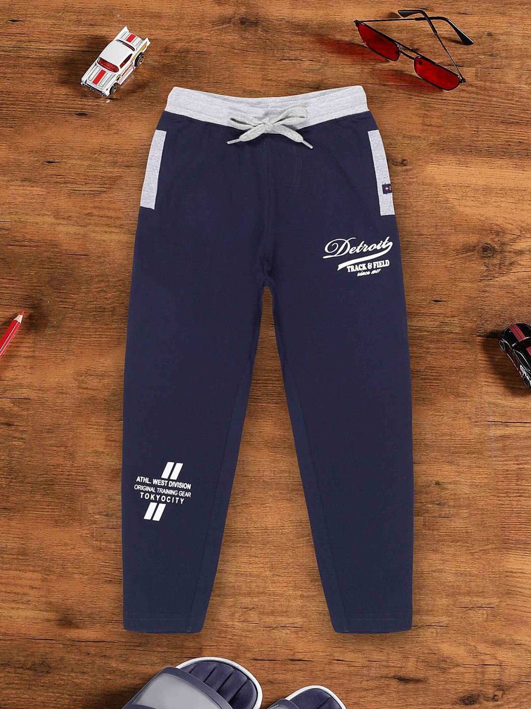 

3PIN Boys Printed Anti-Odour Regular Fit Cotton Joggers, Navy blue