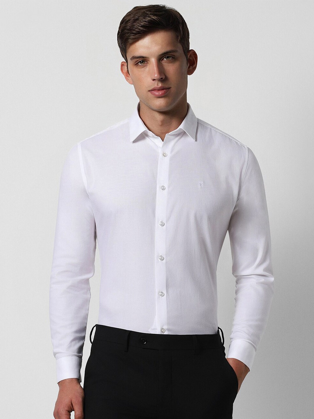 

V Dot Slim Fit Party Shirt, White