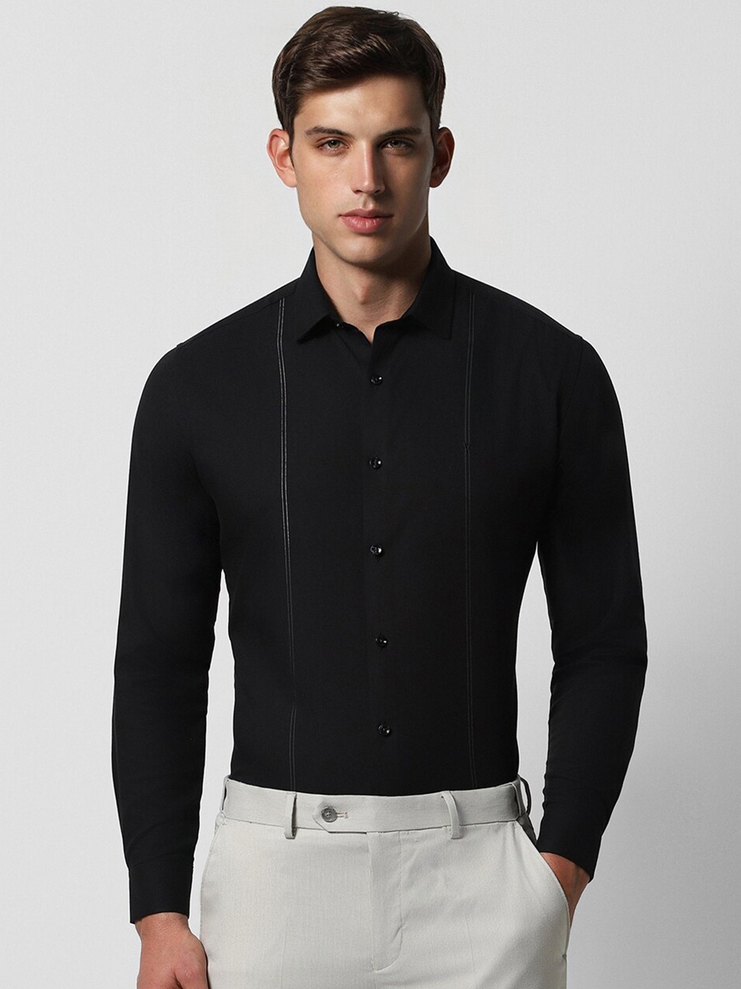 

V Dot Slim Fit Spread Collar Casual Shirt, Black