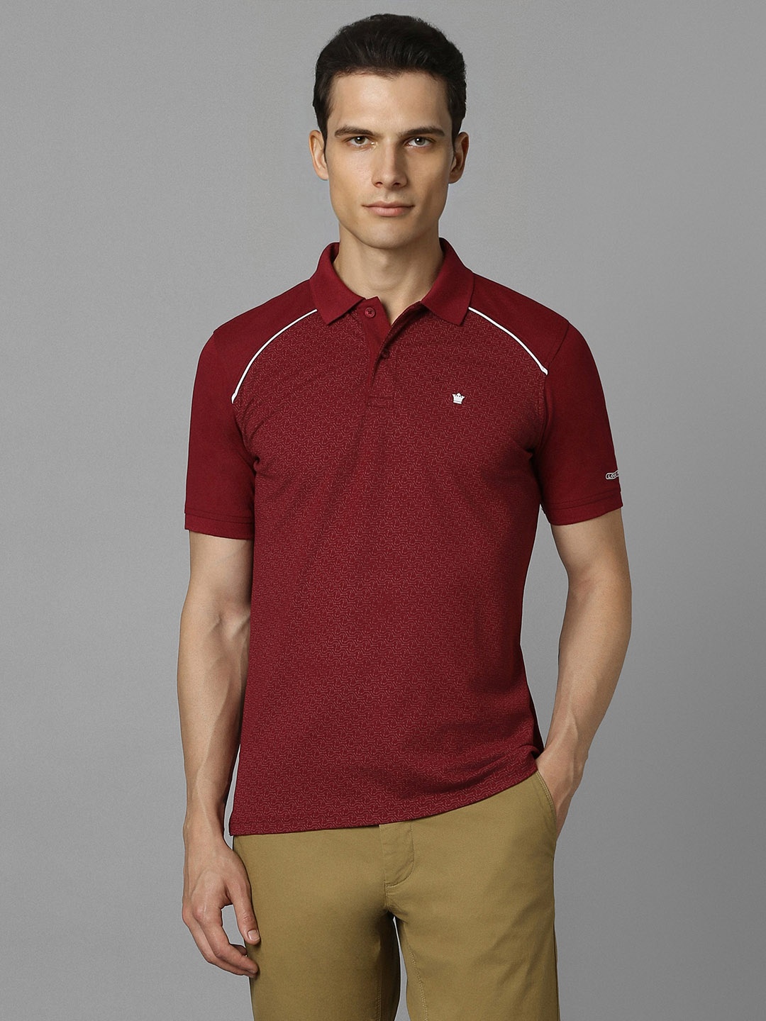 

Louis Philippe Men Polo Collar Pockets T-shirt, Red