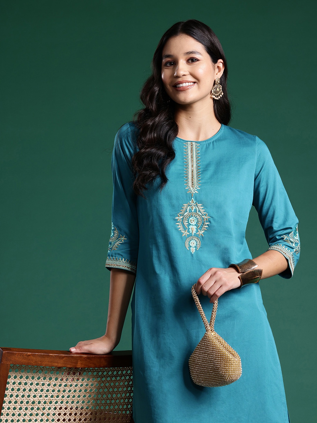 

Sangria Women Ethnic Motifs Embroidered Kurta, Teal