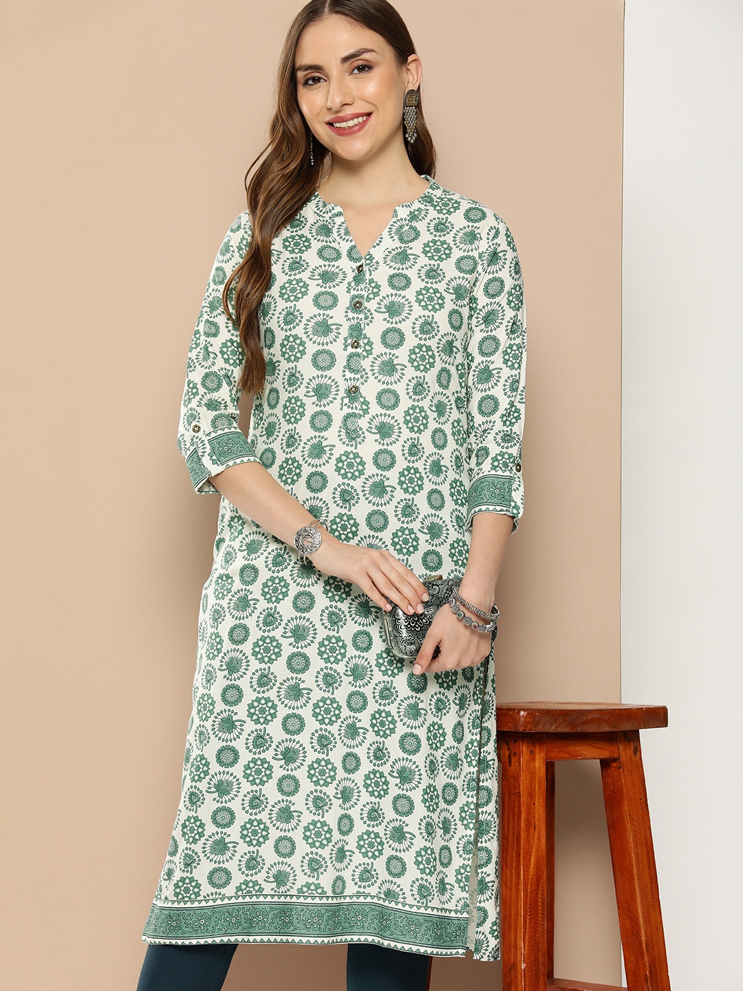 

AMUKTI Women Ethnic Motifs Printed Kurta, Sea green