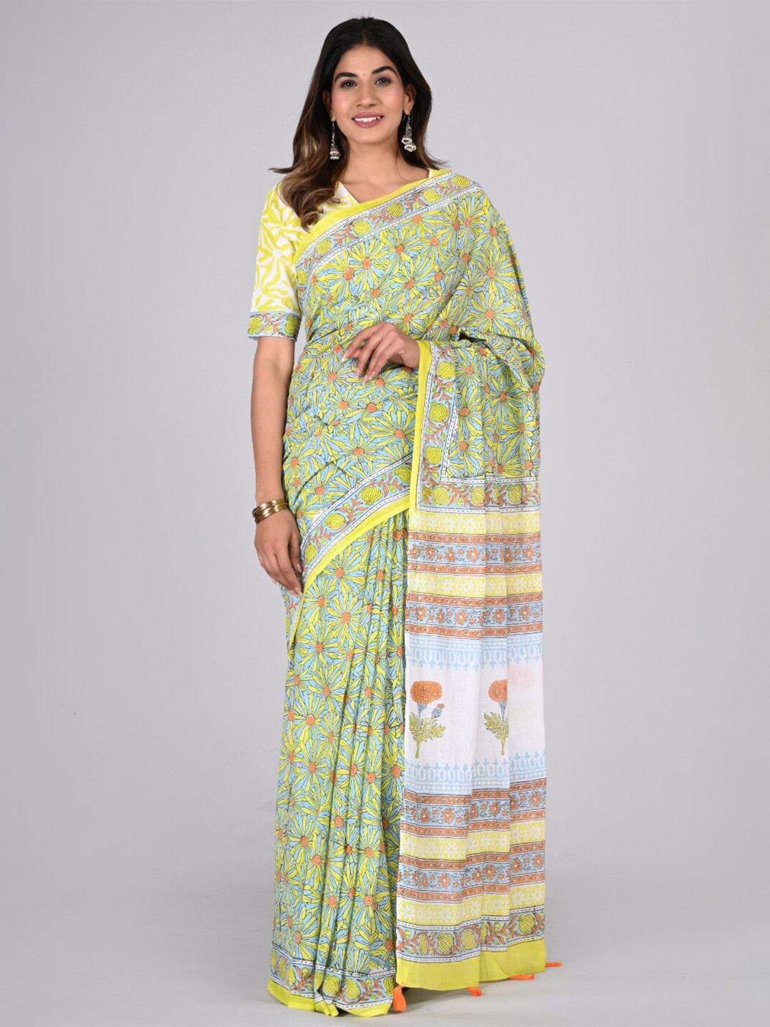 

KALINI Floral Printed Pure Cotton Saree, Blue