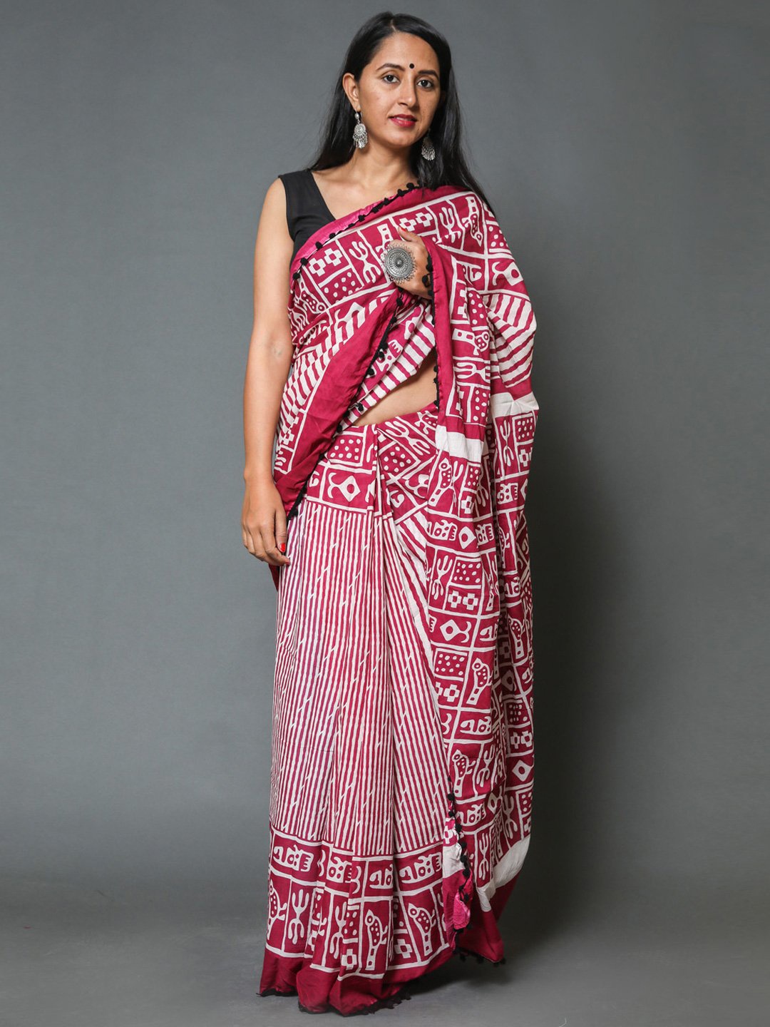 

KALINI Geometric Printed Pure Cotton Saree, Maroon