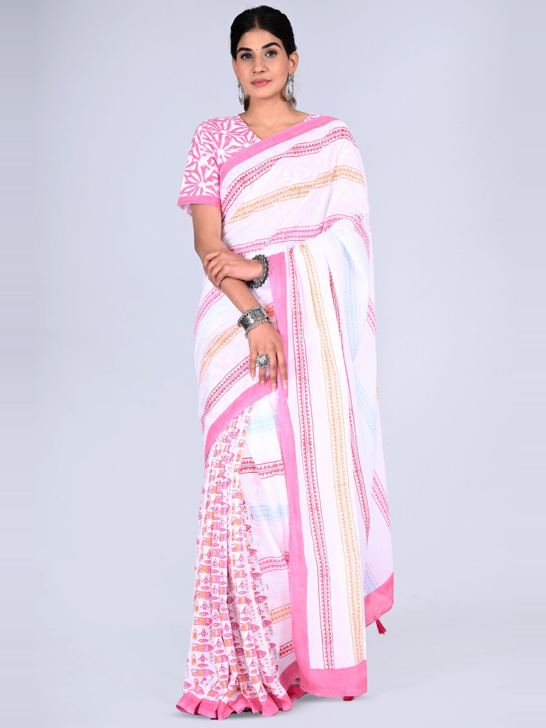 KALINI Floral Printed Pure Cotton Saree, White