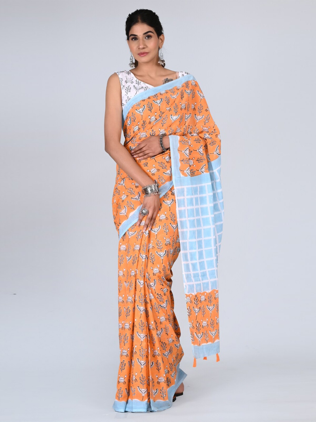 

KALINI Ethnic Motifs Printed Pure Cotton Saree, Orange