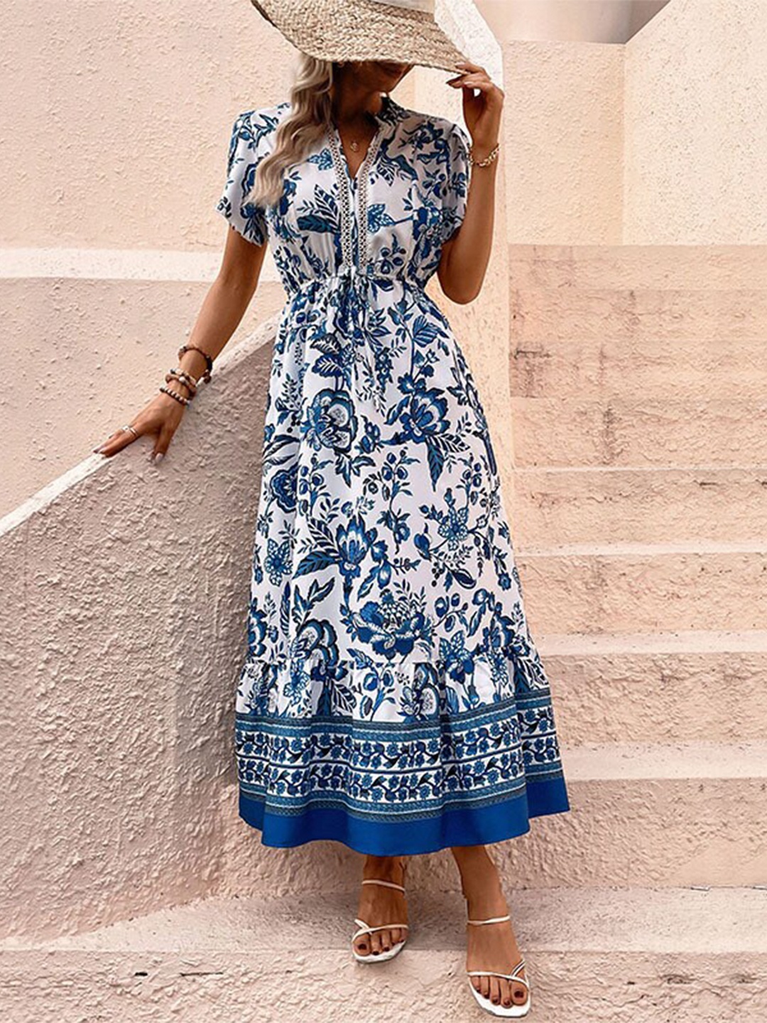 

StyleCast Ethnic Motifs Printed Maxi Dress, Blue