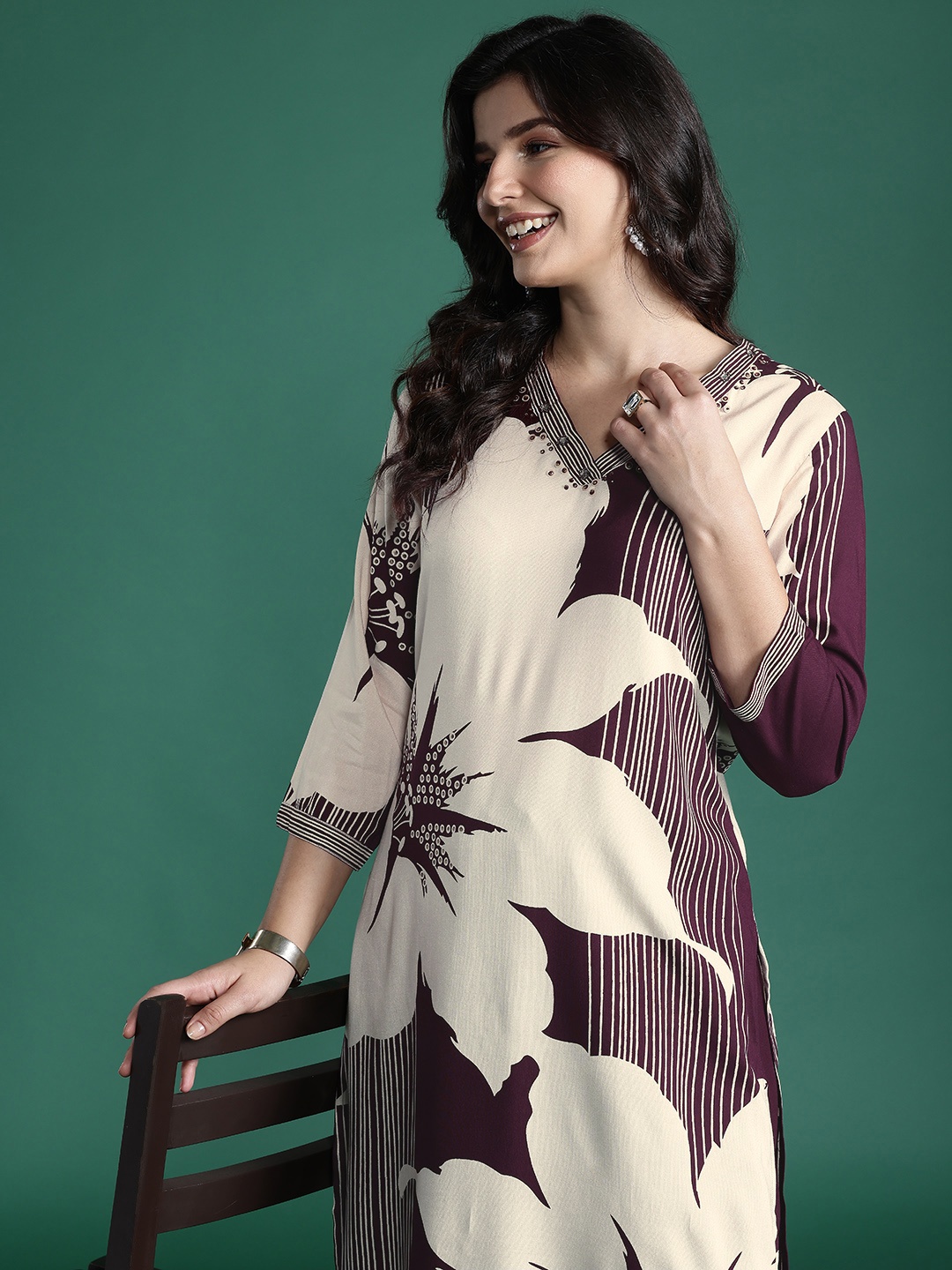 

Indo Era Floral Printed Kurta with Salwar with Sequinned Detail, Burgundy