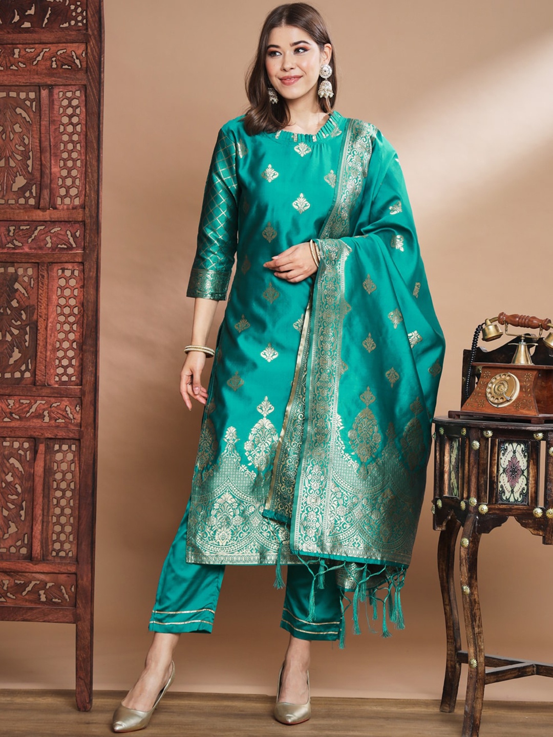 

VredeVogel Ethnic Motifs Printed Cotton Silk Kurta With Trousers & Dupatta, Teal