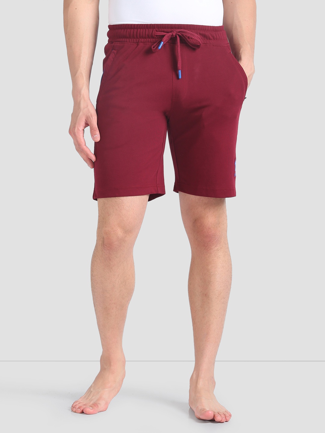 

U.S. Polo Assn. Men Mid-Rise Regular Shorts, Maroon