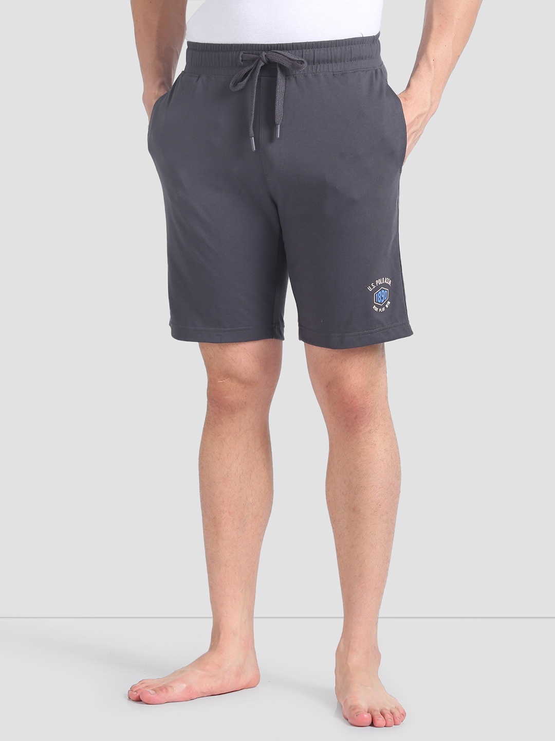 U.S. Polo Assn. Men Mid-Rise Quick Moisture Absorbance Shorts, Grey