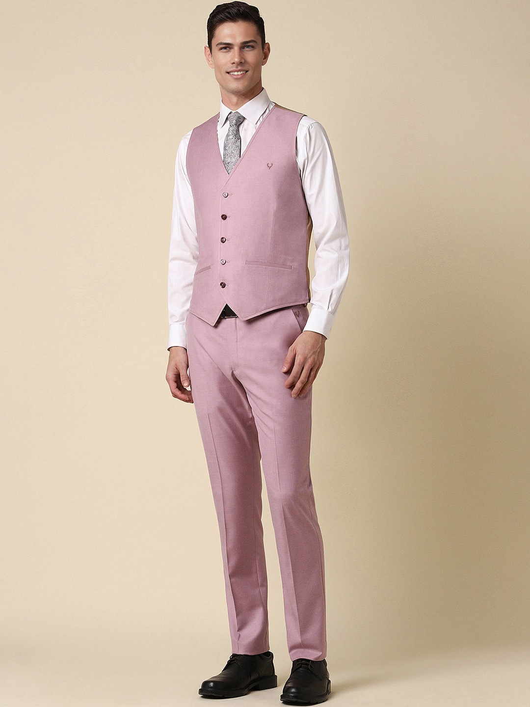 

Allen Solly Slim-Fit Single-Breasted Three-Piece Formal Suit, Pink