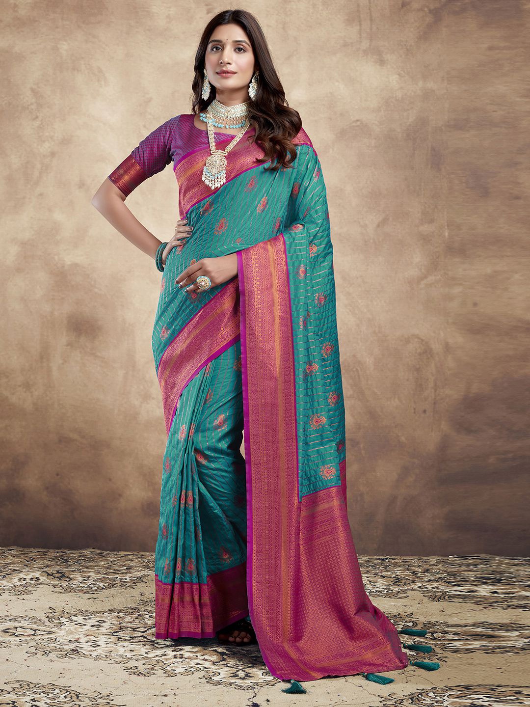 

Mitera Woven Design Zari Banarasi Saree with Tassels, Teal